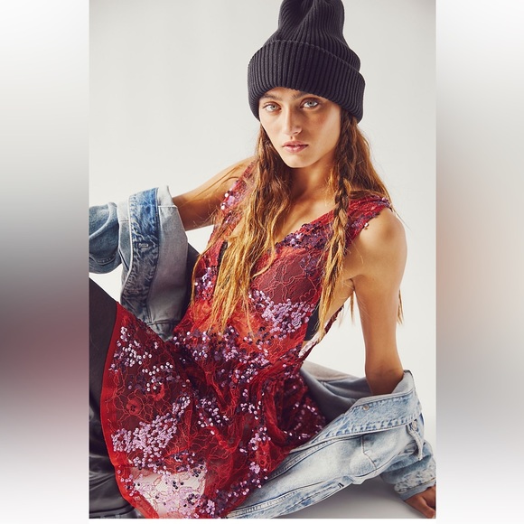 Free People ✨ Shimmer Stunner Slip - Picture 2 of 11